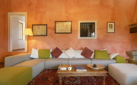 Novellina: Meubilair, Interieur Ontwerp, Flooring, Verdieping, Textiel, Bankstel, Huis, Verlichting, Bruin, Woonkamer