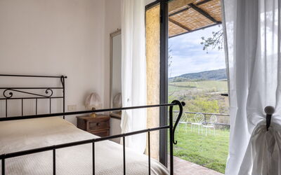 Podere le Lune with Pool, San Gimignano