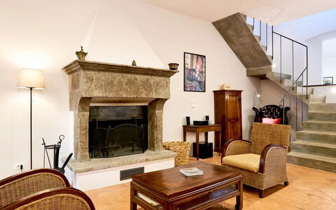 Podere i Prati: Meubilair, Interieur Ontwerp, Flooring, Hout, Verdieping, Kamer, Verlichting, Plafond, Huis, Woonkamer