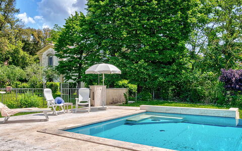 Villa Church: Zwembad, Tuin, Schaduw, Toevlucht, Landscaping, Waterpartij, Backyard, Buitenmeubels, Eco Hotel, Werf