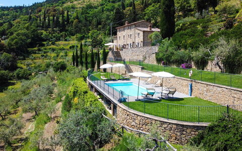 Villa Vita Bella: Zwembad, Toevlucht, Buitenmeubels, Eco Hotel, Hotel, Villa