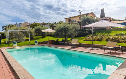 Villa dei Fiori: Zwembad, Toevlucht, Hacienda, Landgoed, Eco Hotel, Villa, Werf, Hotel, Landscaping, Backyard