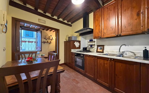 Terrazzino Margherita: Countertop, Keuken, Meubilair, Hout, Interieur Ontwerp, Cabinetry, Flooring, Plafond, Major Appliance, Toestel Van De Keuken