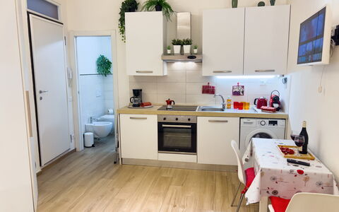 Studio Piccolo al Verticale - Levanto: Toestel Van De Keuken, Keuken, Meubilair, Flooring, Countertop, Major Appliance, Interieur Ontwerp, Verdieping, Hout, Cabinetry