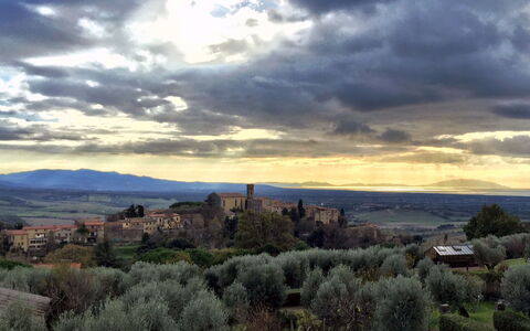 Il Sogno Toscano: Lucht, Natuur, Horizon, Landschap, Grasland, Plain, Landelijk Gebied, Land Lot, Avond, Ochtend