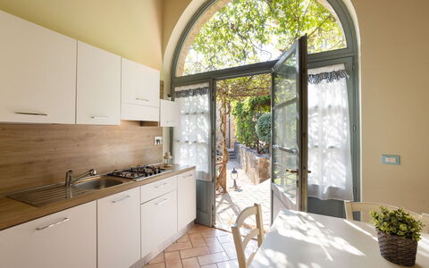 Casa Stella Serena, Podere le Scopaie, Pool: Interieur Ontwerp, Flooring, Keuken, Verdieping, Countertop, Plafond, Toestel Van De Keuken, Major Appliance, Keuken En Eettafel, Beits