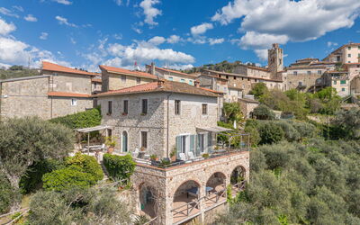 Casa Frantoio di Mommio