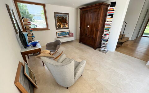 Villa Elena: Meubilair, Flooring, Verdieping, Interieur Ontwerp, Hout, Houten Vloer, Kamer, Verlichting, Fotolijst, Woonkamer