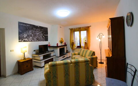 Gli Ulivi: Meubilair, Interieur Ontwerp, Flooring, Kamer, Verdieping, Hout, Bankstel, Plafond, Verlichting, Tafel