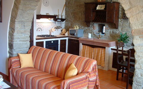 Casa Ivan: Kamer, Meubilair, Woonkamer, Interieur Ontwerp, Eigendom, Gebouw, Muur, Huis, Huis, Tafel