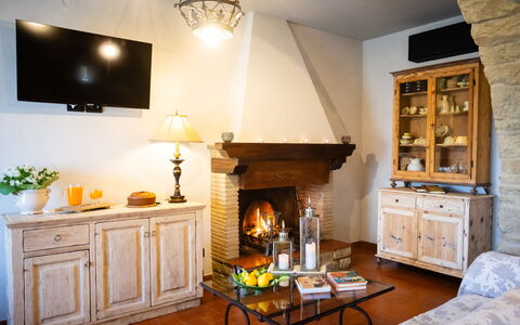 Casa Ivan: Meubilair, Interieur Ontwerp, Hout, Flooring, Kamer, Verlichting, Verdieping, Plafond, Lichte Inrichting, Woonkamer