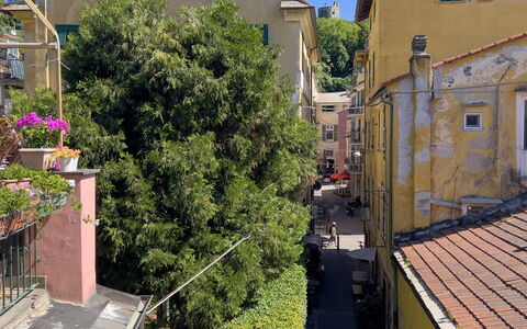 Casa Nanai - Levanto: Buurt,  Dorf\, Woongebied, Straat, Appartement, Steeg, Balkon, Voorstad, Kamerplant