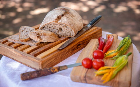 Villa Santa Barbara, Pool and Relax, Siena Country: Voedsel, Ingrediënt, Tableware, Produceren, Fruit