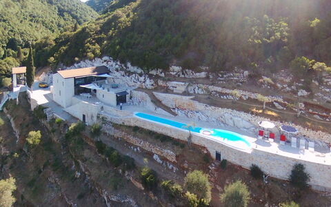 Villetta Farfallina: Heuvel Station, Zwembad, Toevlucht, Badplaats, Vakantie, Eco Hotel, Hotel