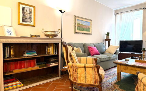 La Dimora del Leone: Meubilair, Interieur Ontwerp, Bankstel, Flooring, Muur, Hout, Verdieping, Kamer, Woonkamer, Fotolijst