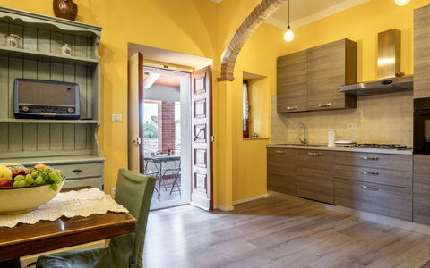 Il Cipresso, Casa dei Nonni, Cortona: Meubilair, Interieur Ontwerp, Flooring, Hout, Keuken, Verdieping, Countertop, Plafond, Toestel Van De Keuken, Cabinetry