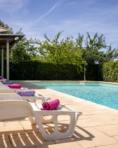 Il Cipresso, Casa Lucia, Cortona: Zwembad, Buitenmeubels, Meubilair, Samengesteld Materiaal, Tuin, Schaduw, Toevlucht, Paraplu, Landscaping, Stoel
