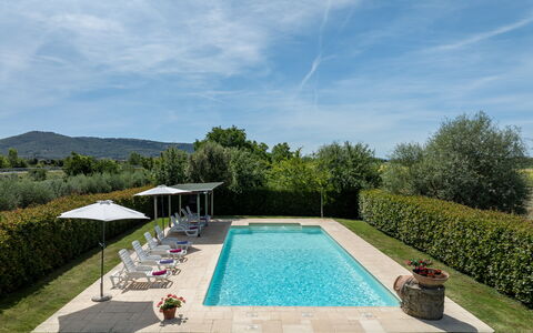 Il Cipresso, Casa Martina, Cortona: Zwembad, Tuin, Toevlucht, Samengesteld Materiaal, Buitenmeubels, Landscaping, Schaduw, Landgoed, Hacienda, Eco Hotel