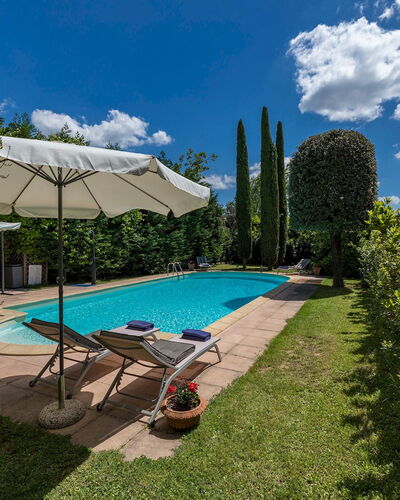 Villa Joy 6: Blauw, Zwembad, Schaduw, Eco Hotel, Tuin, Landscaping, Landgoed, Hacienda, Villa