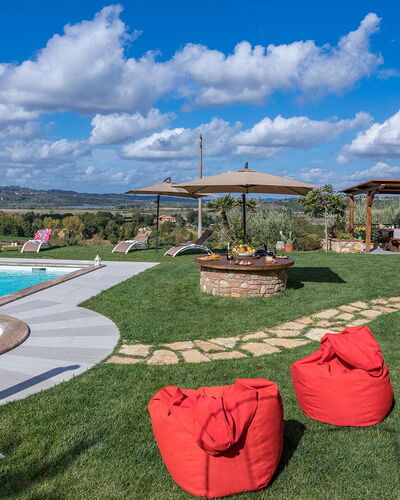 La Villetta di Dante 6: Zwembad, Toevlucht, Vrije Tijd, Buitenmeubels, Tuin, Landgoed, Eco Hotel, Backyard, Boerderij, Recreatie