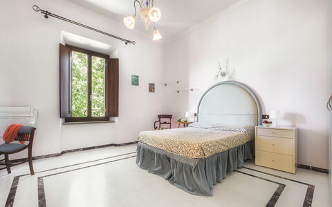 Villa Croci 12: Interieur Ontwerp, Muur, Flooring, Verdieping, Plafond, Slaapkamer, Meubilair, Kamer, Bed, Verlichting