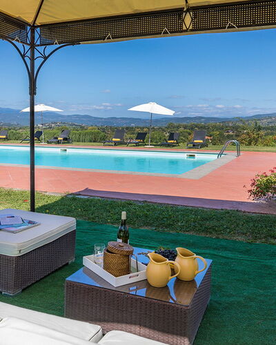 Villa Palazzaccio 26: Toevlucht, Zwembad, Hacienda, Eco Hotel, Hotel, Landgoed, Villa, Binnenplaats, Patio, Badplaats
