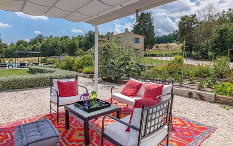 Villa le Fontane 12: Meubilair, Buitenmeubels, Tafel, Stoel, Buitentafel, Tuin, Keuken En Eettafel, Outdoor Structuur, Patio, Schaduw