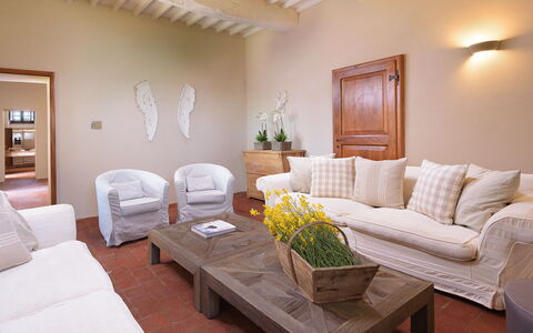 Ca Maggiore 10+2: Meubilair, Interieur Ontwerp, Flooring, Bankstel, Verdieping, Hout, Kamer, Woonkamer, Tafel, Huis