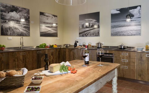 Ca Maggiore 10+2: Meubilair, Interieur Ontwerp, Flooring, Hout, Countertop, Verdieping, Cabinetry, Verlichting, Houten Vloer, Keuken