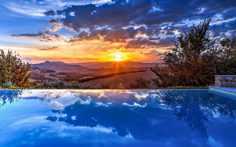 Casale delle Lavande 10: Blauw, Lucht, Natuur, Wolk, Natuurlijk Landschap, Schemer, Horizon, Afterglow, Landschap, Zonsondergang
