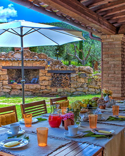 Villa Bella 8: Toevlucht, Tuin, Meubilair, Buitenmeubels, Eco Hotel, Zwembad, Schaduw, Landgoed, Landscaping, Hacienda