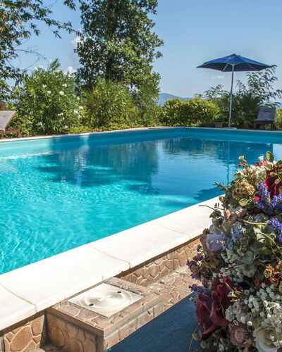Villa Ombrosa 8: Blauw, Zwembad, Toevlucht, Eco Hotel, Vrije Tijd, Buitenmeubels, Tuin, Landscaping, Schaduw, Stoel