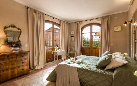 Dimora San Germano 14: Meubilair, Muur, Interieur Ontwerp, Slaapkamer, Bed, Flooring, Laken, Bedding, Kamer, Plafond