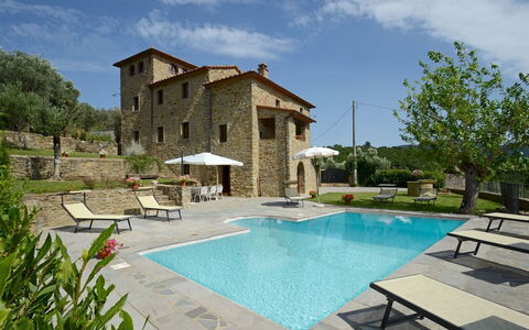 Torre la Ripa 8: Zwembad, Landgoed, Toevlucht, Villa, Eco Hotel, Hacienda, Buitenmeubels, Boerderij, Landscaping, Flagstone