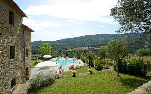 Torre la Ripa 8: Zwembad, Toevlucht, Eco Hotel, Landgoed, Villa, Boerderij, Dorp, Hacienda, Bergdorp, Landscaping