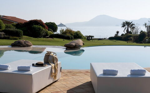 Villa Padulella 8+2: Water, Zwembad, Buitenmeubels, Toevlucht, Vrije Tijd, Paraplu, Schaduw, Meubilair, Eco Hotel, Ligstoel