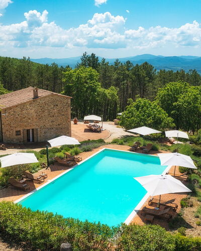 Podere Santa Croce 10: Eco Hotel, Zwembad, Plantage, Landgoed, Toevlucht, Landbouw, Boerderij, Villa, Landscaping, Hotel