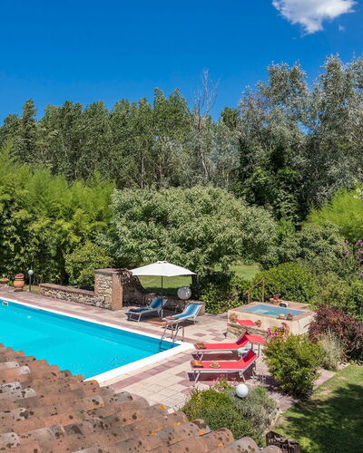 Dimora Alessandra 4: Zwembad, Blauw, Toevlucht, Vrije Tijd, Landgoed, Eco Hotel, Buitenmeubels, Schaduw, Hacienda, Backyard
