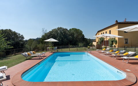 Villa Montefalconi 11: Zwembad, Landgoed, Hotel, Villa, Hacienda, Ligstoel, Eco Hotel, Buitenmeubels, Toevlucht