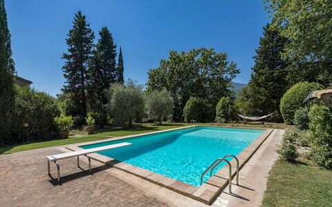 Casale le Querce di Cetona 8: Zwembad, Blauw, Toevlucht, Schaduw, Vrije Tijd, Waterpartij, Eco Hotel, Thermae, Tuin, Landgoed