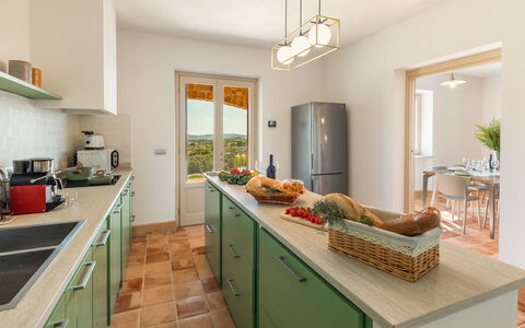 Casale Grottini 8: Meubilair, Interieur Ontwerp, Keuken, Countertop, Cabinetry, Huis, Stoel, Flooring, Keuken En Eettafel, Tafel