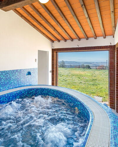 Villa Stroncoli 14: Blauw, Samengesteld Materiaal, Zwembad, Eco Hotel, Villa, Stock Fotografie