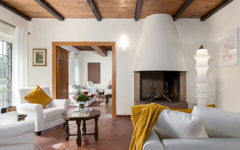 Tenuta Francigena 8: Interieur Ontwerp, Meubilair, Flooring, Muur, Verdieping, Plafond, Kamer, Woonkamer, Huis, Bankstel
