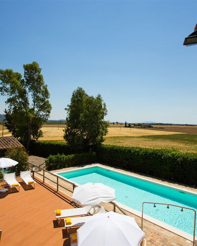 La Magia 8+2: Zwembad, Buitenmeubels, Toevlucht, Meubilair, Ligstoel, Landgoed, Hacienda, Eco Hotel, Villa, Boerderij