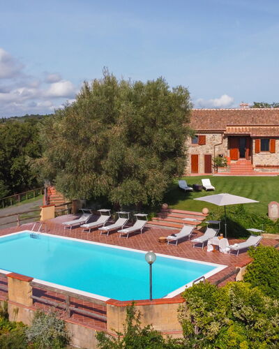 Casale Ombrone 11: Landgoed, Hacienda, Zwembad, Villa, Boerderij, Herenhuis, Binnenplaats, Eco Hotel