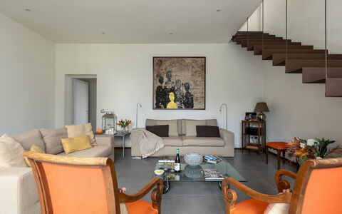 La Casetta 12: Meubilair, Interieur Ontwerp, Flooring, Verdieping, Bankstel, Muur, Hout, Plafond, Woonkamer, Kamer