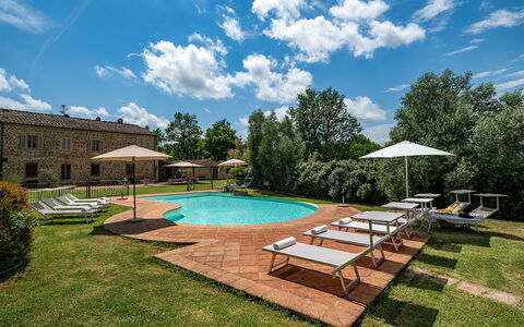 Podere Sant'Eugenio 14: Zwembad, Landgoed, Toevlucht, Herenhuis, Hacienda, Boerderij, Villa, Tuin, Eco Hotel, Gazon