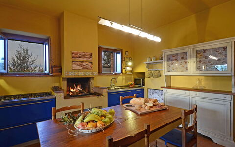 Terra San Raffaele 10+3: Meubilair, Interieur Ontwerp, Keuken, Hout, Flooring, Plafond, Kamer, Countertop, Verlichting, Tafel