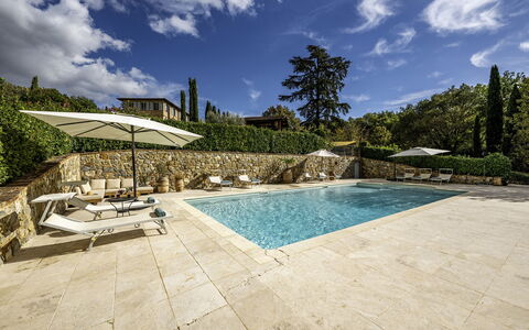 Podere Vernine di Sotto 14: Zwembad, Toevlucht, Waterpartij, Flagstone, Landscaping, Tuin, Eco Hotel, Villa, Buitenmeubels, Tegel
