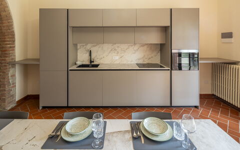 Casale le Lupe Apartments: Flooring, Keuken, Interieur Ontwerp, Toestel Van De Keuken, Countertop, Verdieping, Major Appliance, Cabinetry, Huishoudapparatuur, Appartement